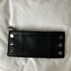 Hammitt wallet